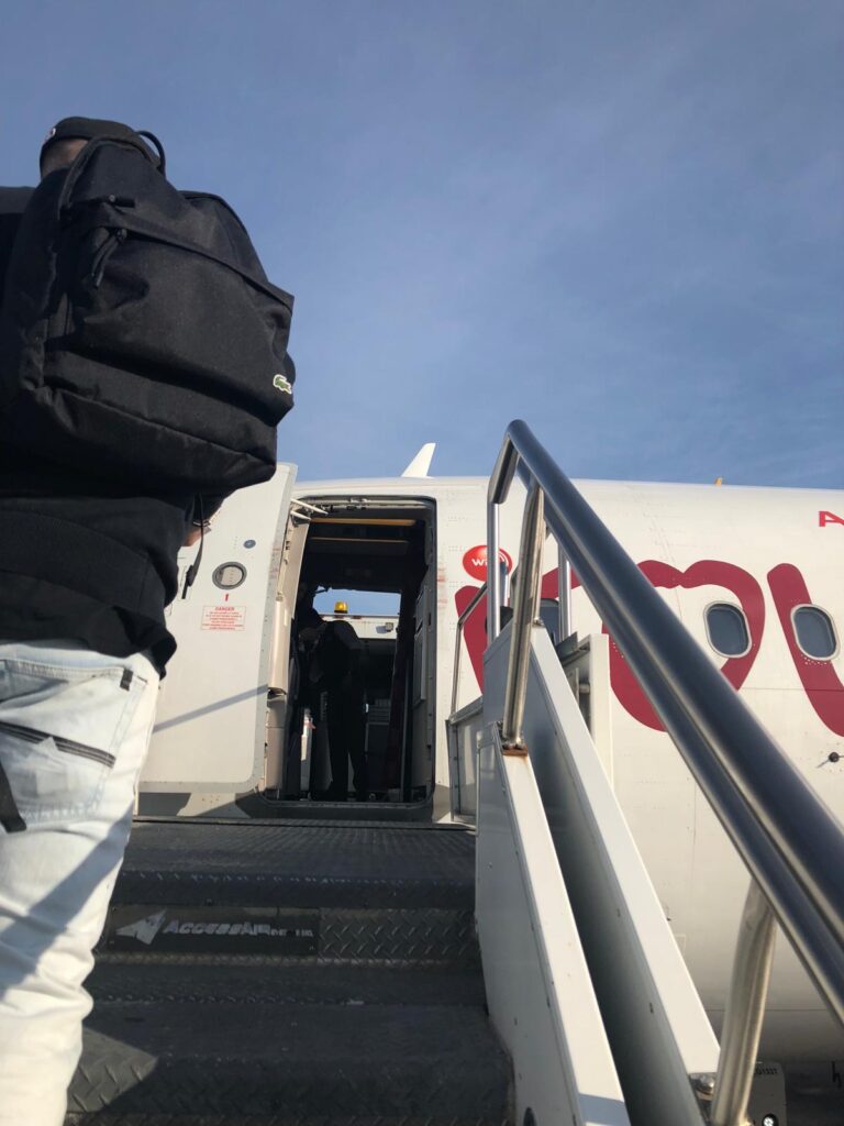 Jeffrey-Miles-Boarding-Plane