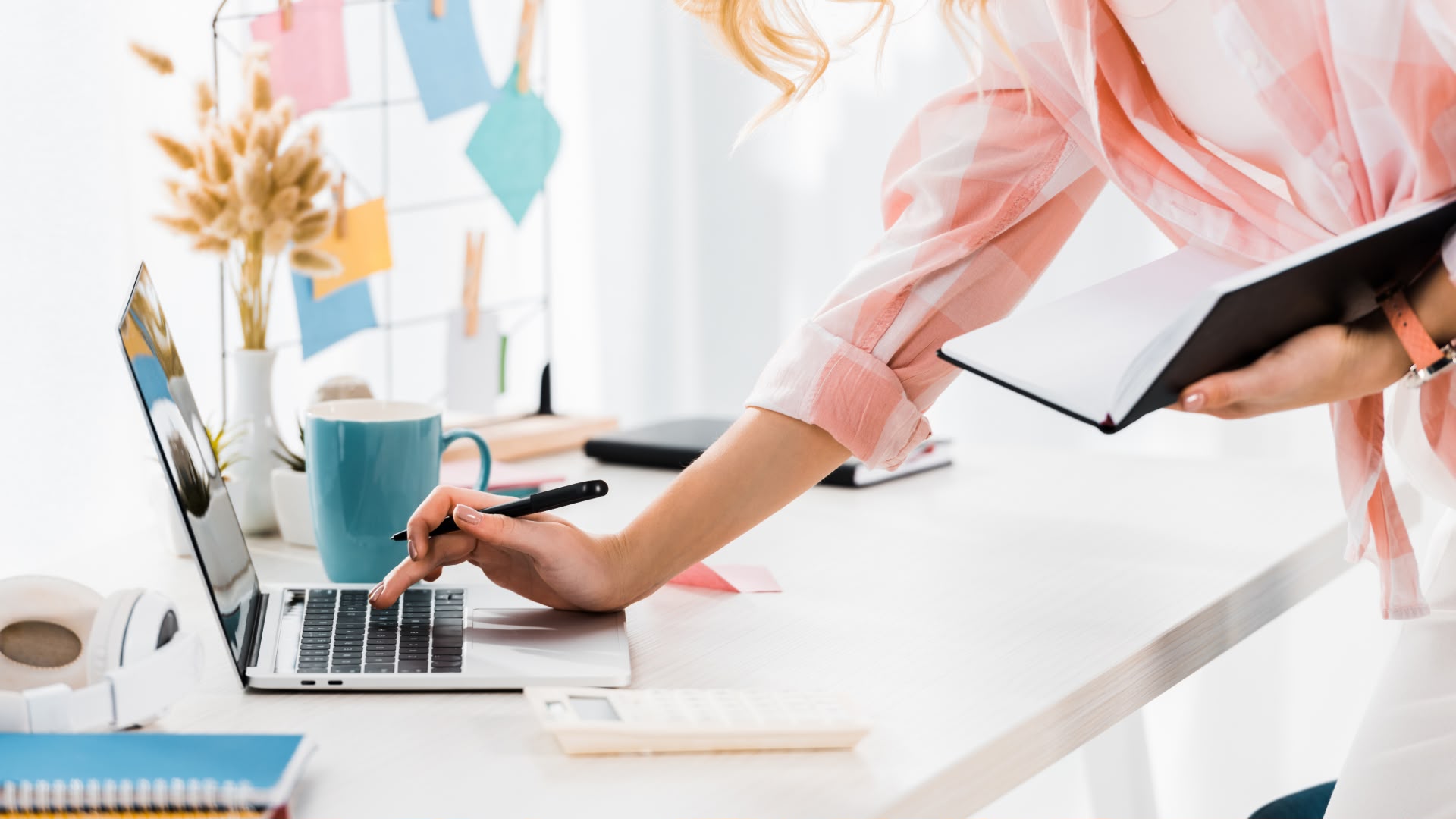 How Blogger Outreach Helps Build High-Quality Backlinks